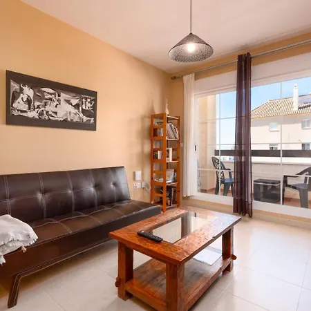 Soleado Paraíso Familiar: Golf, Playa Y Desayuno Incluido Apartment *