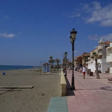 Soleado Paraíso Familiar: Golf, Playa Y Desayuno Incluido Apartment *